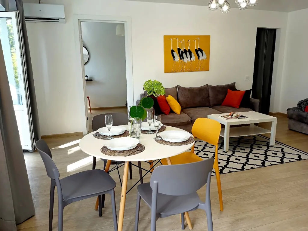 Двухкомнатная квартира в центре с кондиционером