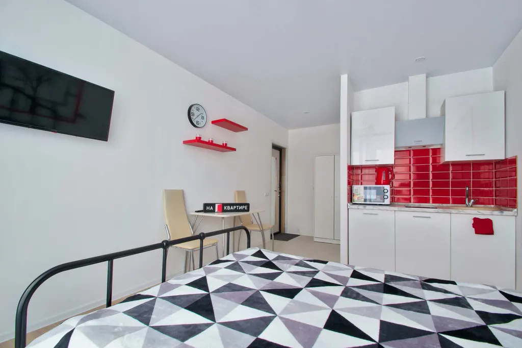 Светлая студия