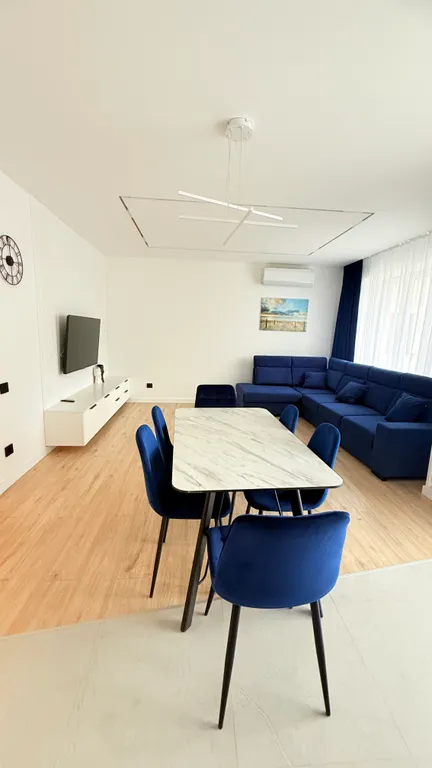 Апартаменты 213