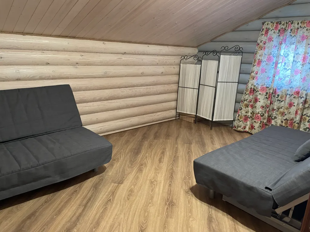 Дом из бревна с русской баней