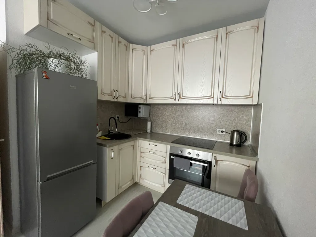 Уютная 2-х комнатная квартира с красивым видом из окна