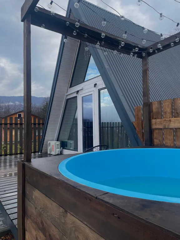 Коттедж «Уголок природы» с видом на гору Монах