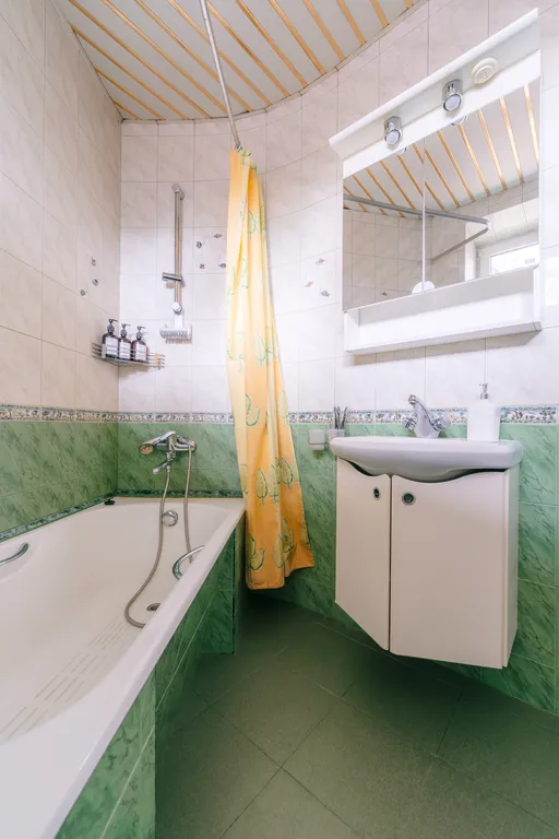 Дом в лесу в русском стиле