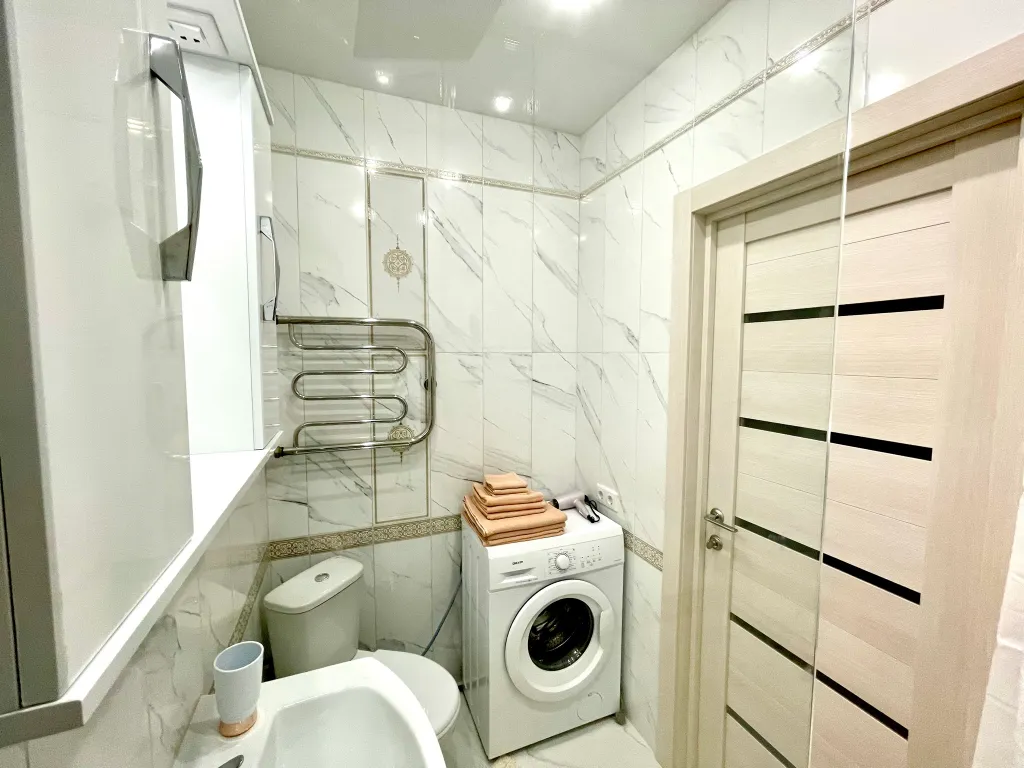 Квартира Квартира возле ТЦ Огни — Барнаул