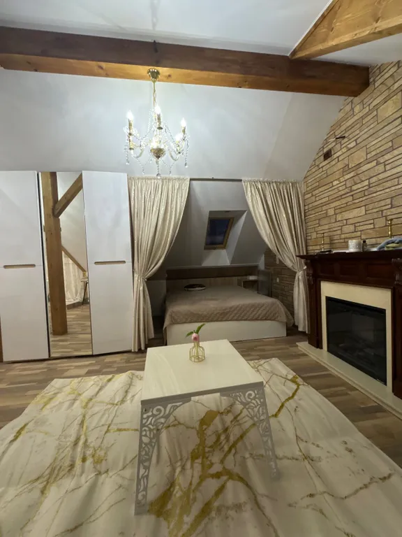 Романтичная студия в самом центре светлогорска в уютном зелёномрайоне