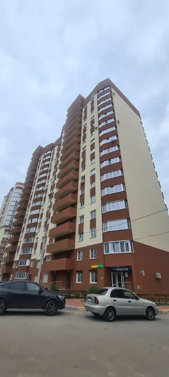Новая квартира в новом доме со свежим запахом ремонта и новой мебелью