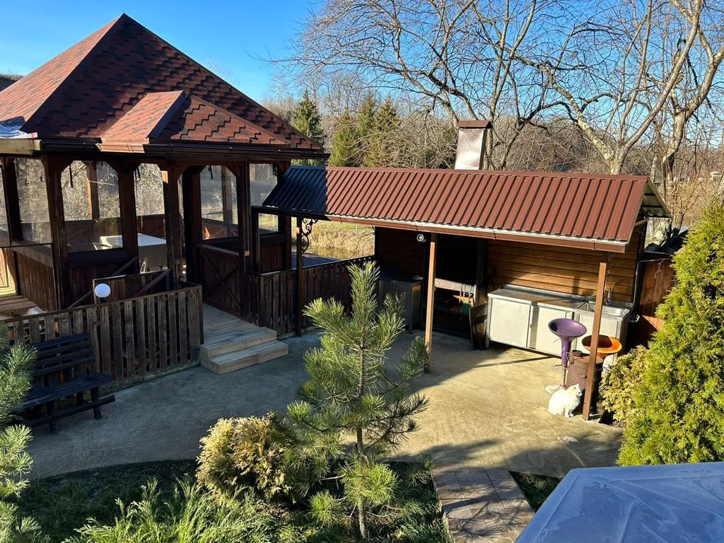 Дачный дом с банным чаном