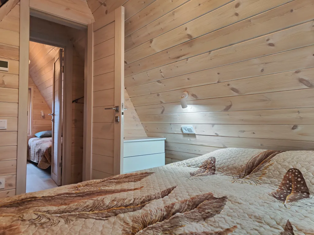 Коттедж Уютный новый Трехкомнатный дом у озера — Ларионово