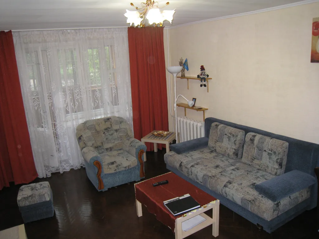 Апартамент у летнего сада с отдельным входом с улицы и террасой