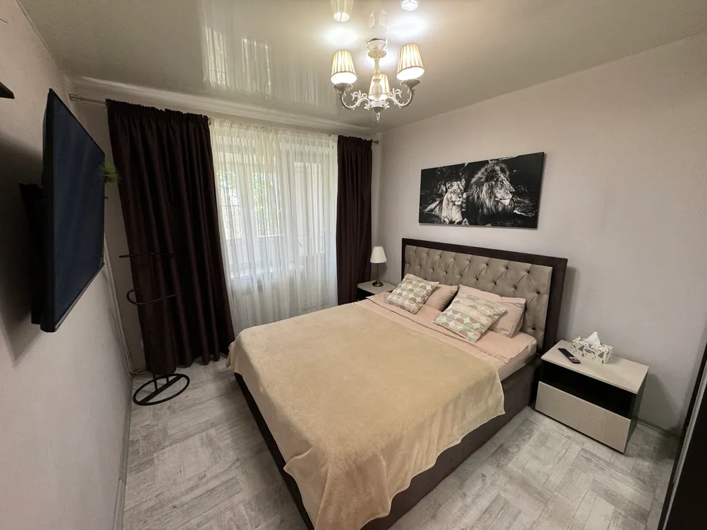 2х комнатная квартира с раздельными комнатами — аренда посуточно в Таганрог