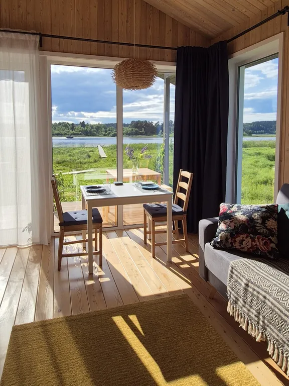 Дом на первой линии Ладожского озера