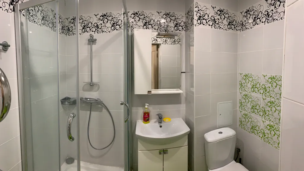 Квартира 2-комнатная Квартира — Адлер