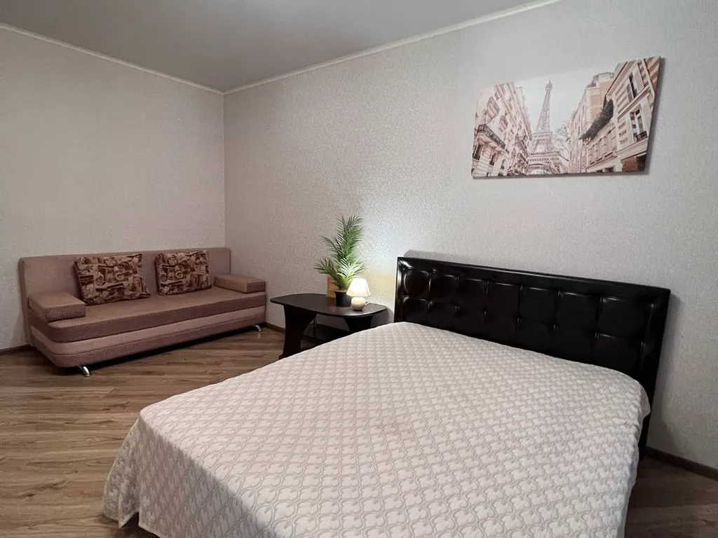 Просторная квартира для 6 гостей на Куликова (Уютный Дом)