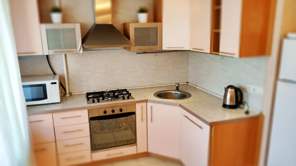 Большая и чистая квартира с евроремонтом