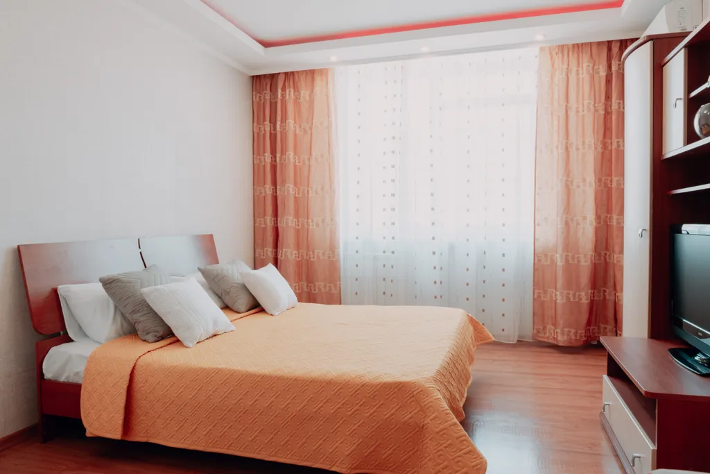 Квартира Апартаменты возле планеты, в ярком цвете с бесплатным wi-fi — Красноярск