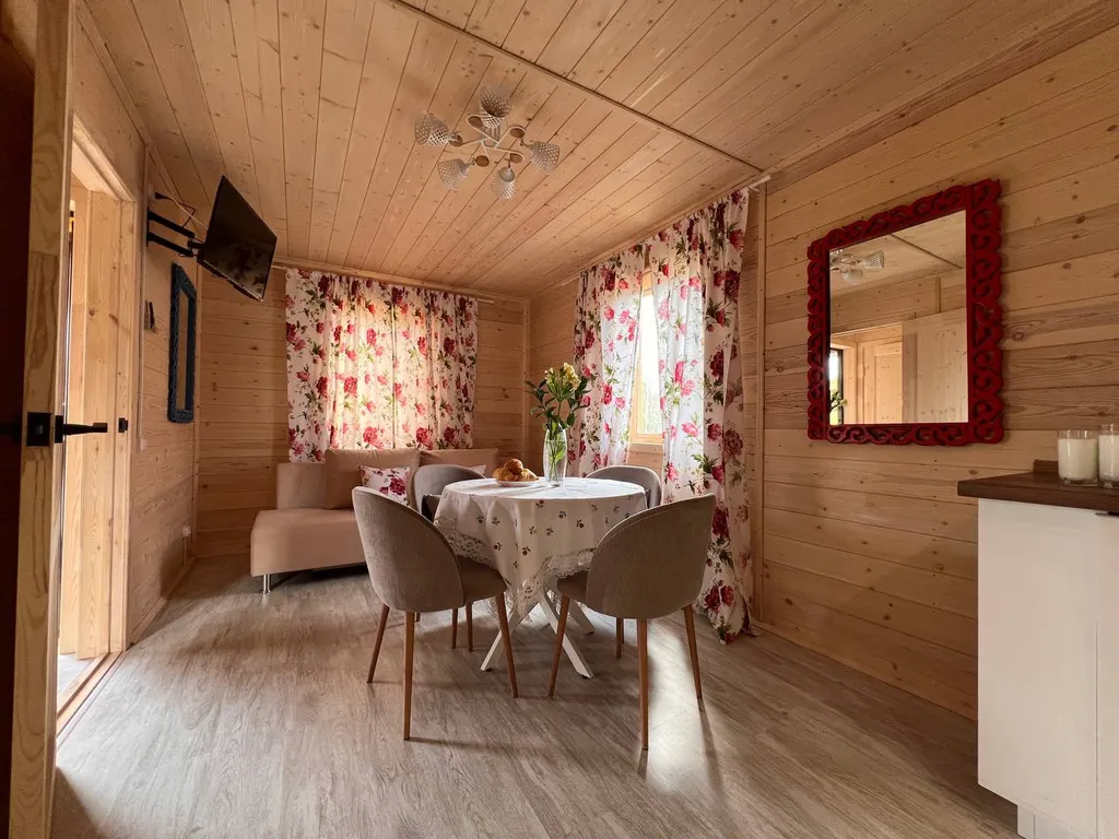 Дом с видом на лес Дача садовника