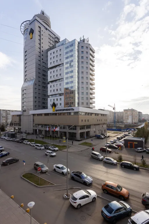 Просторная современная квартира напротив Ванкорнефть
