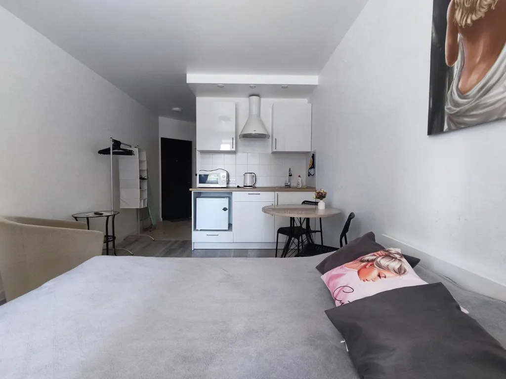 Стильная студия у метро