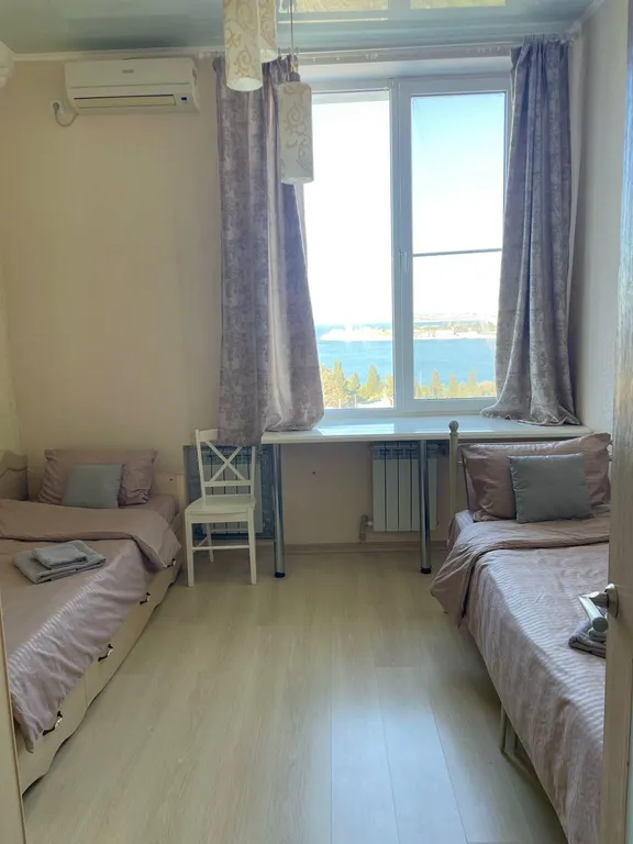 2-комнатная квартира около Парка Победы