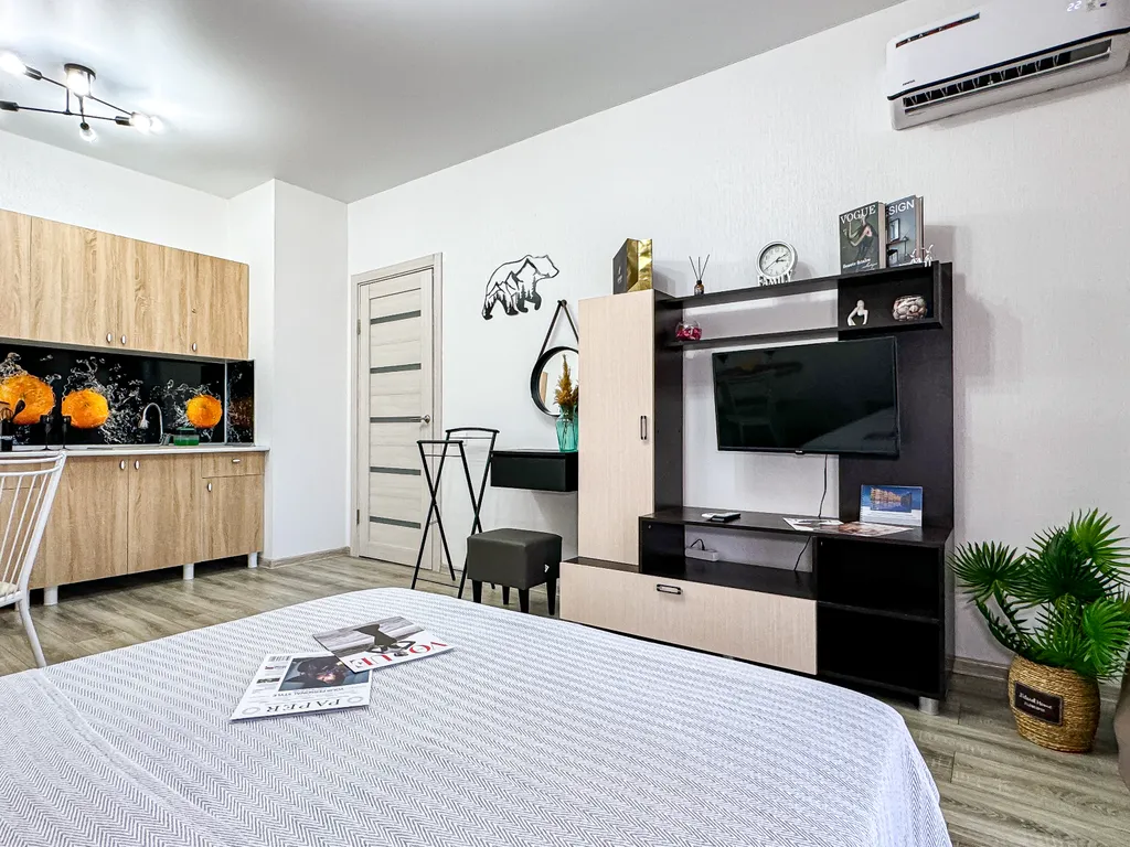 Квартира в Долине Сукко, 5 бассейнов на территории, качели на балконе