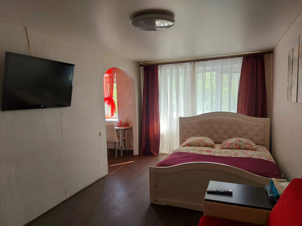 Студия напротив администрации