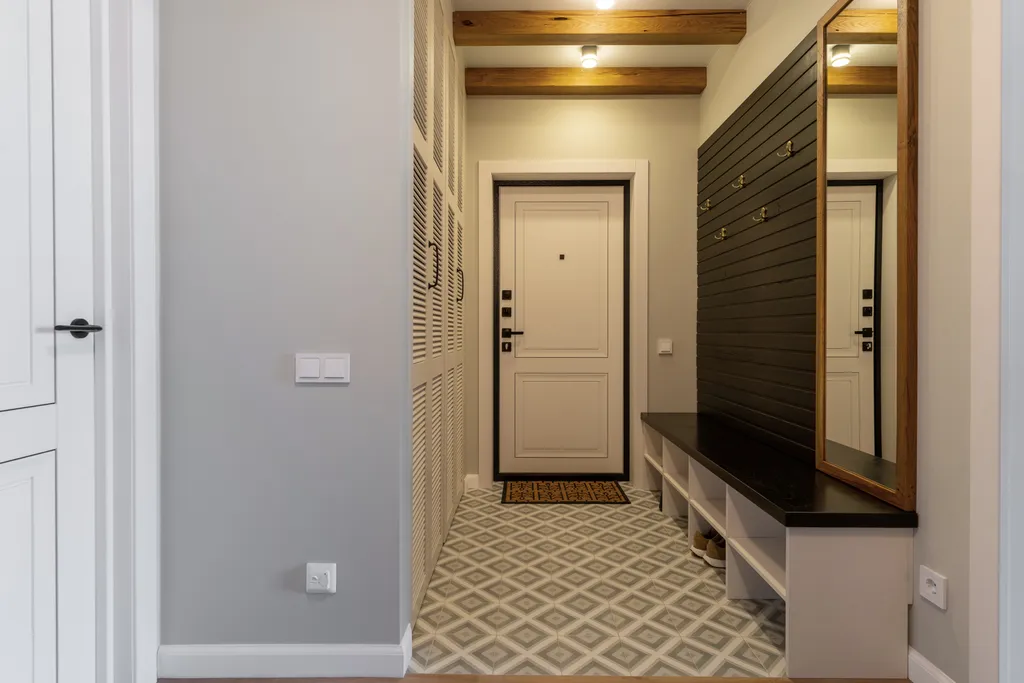 Красивая квартира в центре с видом на море и подземным паркингом