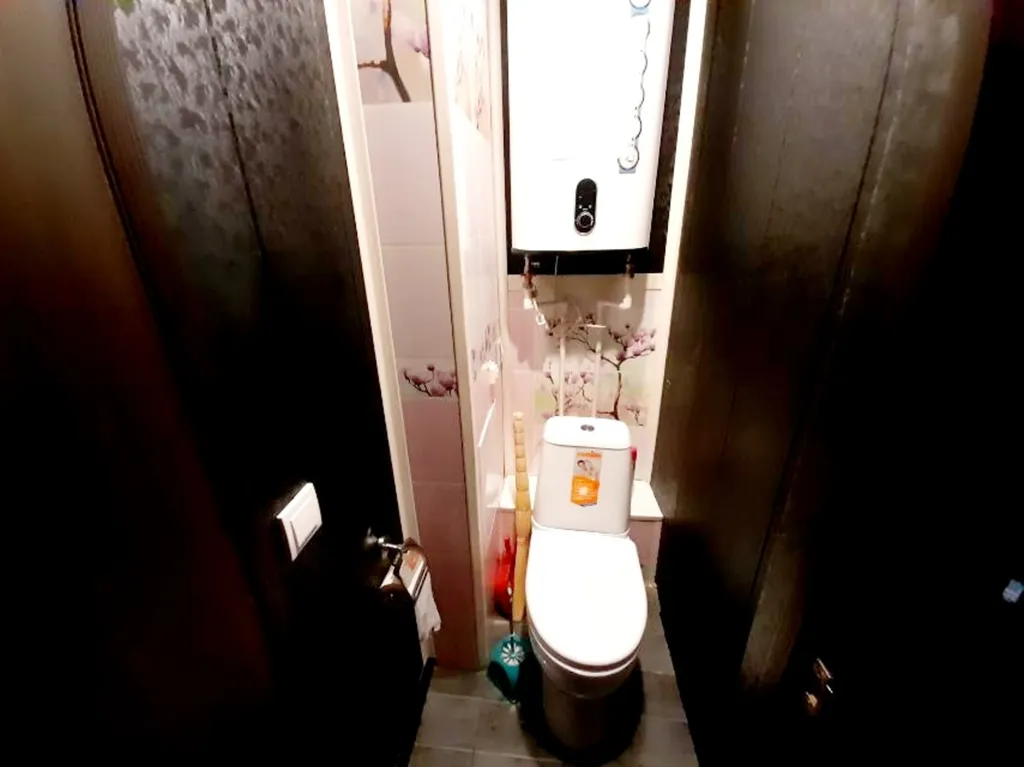 Однокомнатная квартира с балконом и видом на город и залив, 24 часа