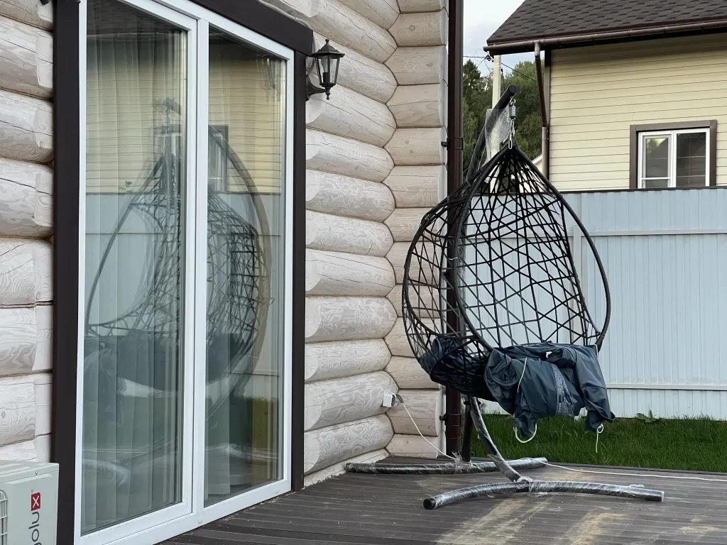 Частный деревянный дом в Подмосковье с баней на дровах