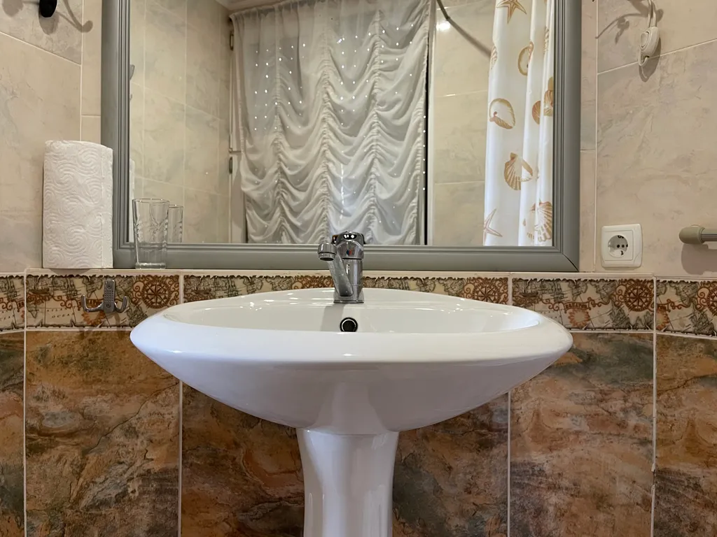 6-комнатный Дом