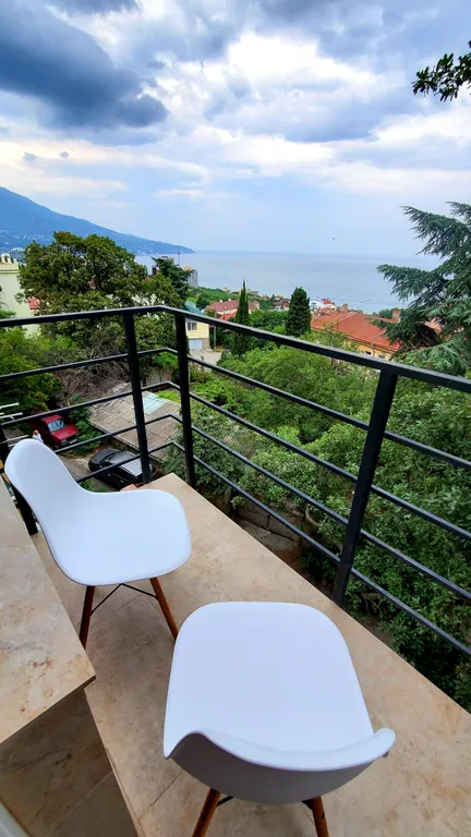 Апартамент с видом на море и балконом
