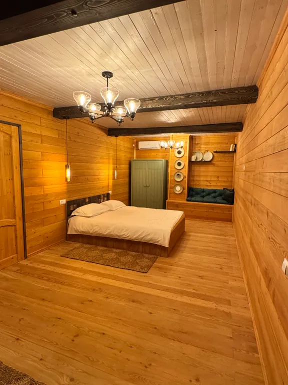 Коттедж Коттедж Дача с баней на дровах и беседкой на 12 человек в Елизаветинской — Елизаветинская