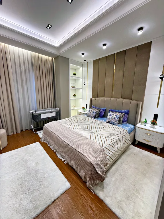 Kazakhstan resident's 171 by Royal rentals