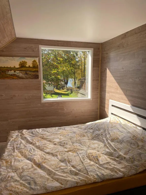 Дом на берегу реки Волга