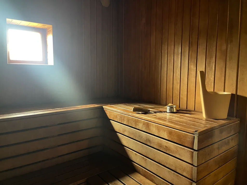 Золотая гавань