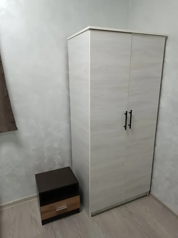 Койко-место в двухместном номер с полуторной и односпальной кроватями.