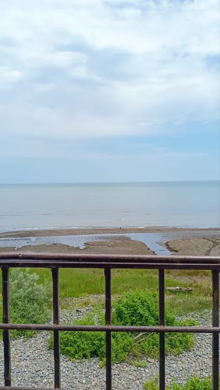 Дача у моря черные пески