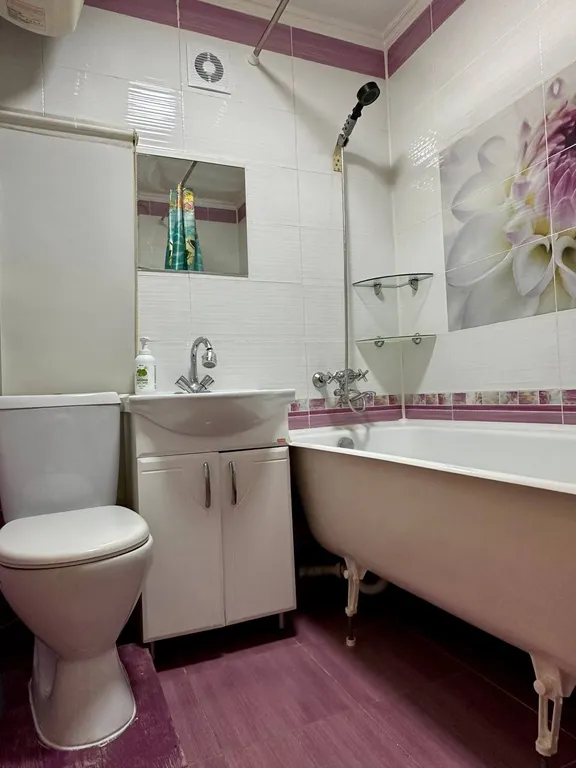 Двухкомнатная квартира на 5 чел. возле Горного Вохдуха и парка