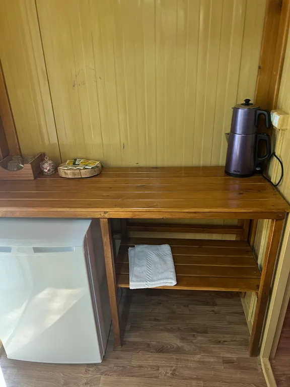 Бунгало в сосновом лесу на берегу Средиземного моря, Турция