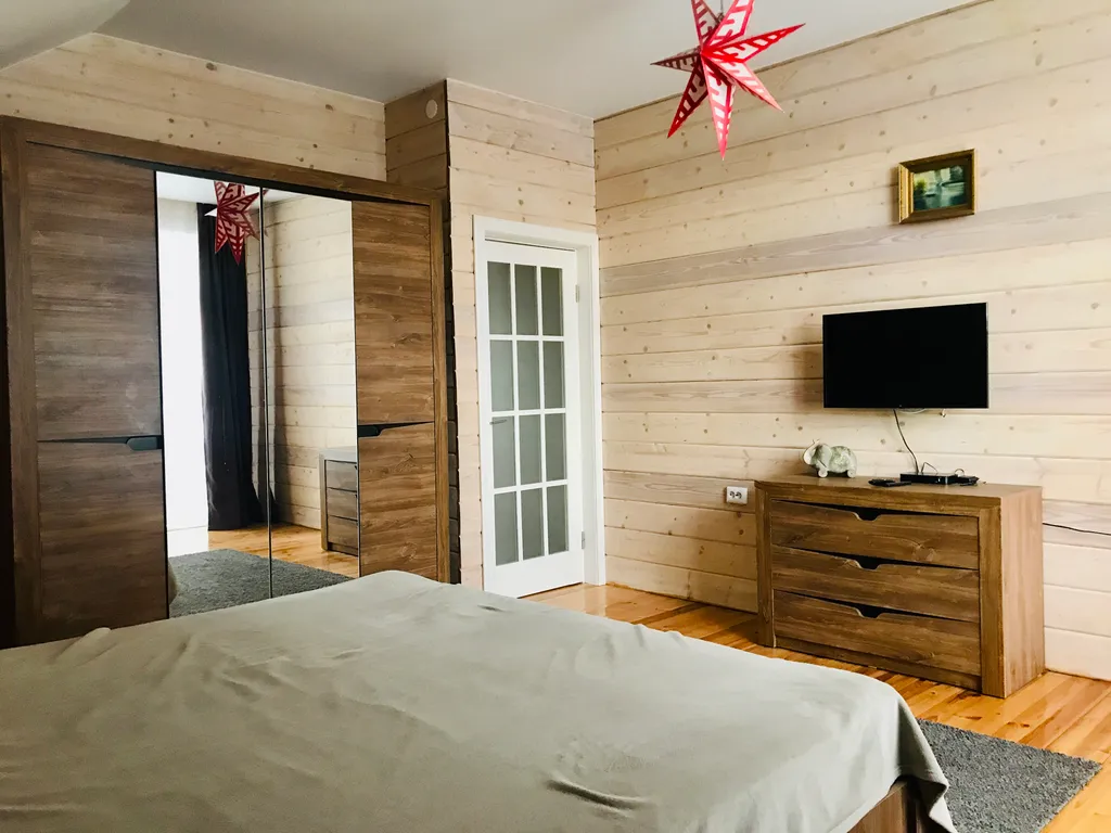 Уютный дом недалеко от города