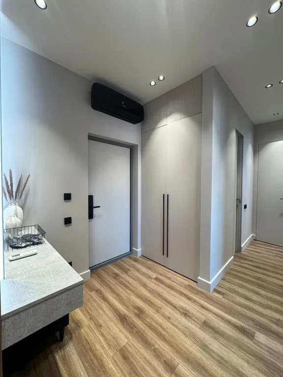 Респектабельный люкс с дизайнерским ремонтом и видом на Москва-сити