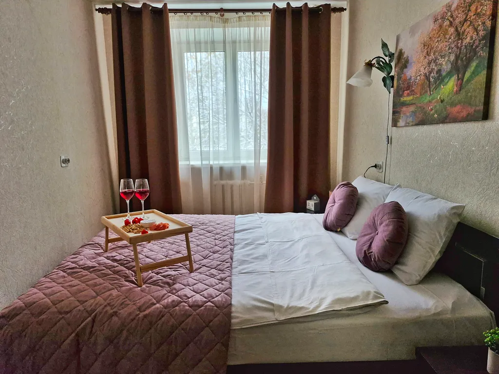 Апартаменты с балконом рядом с Комаровским рынком