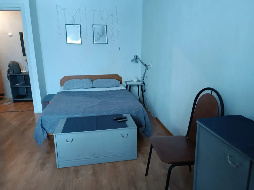 Однушка на набережной