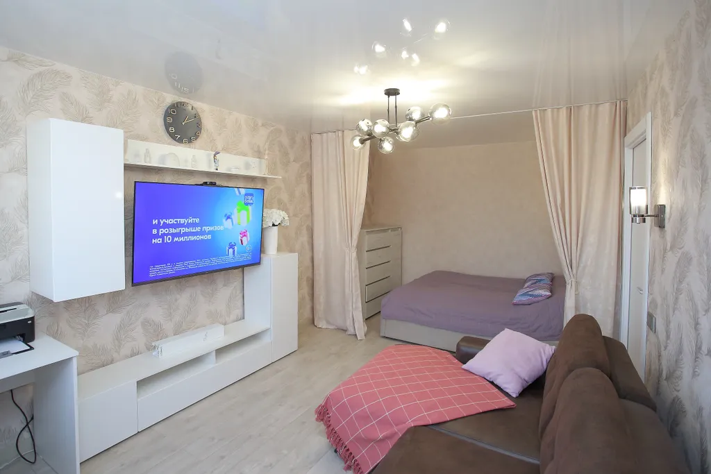 Апартамент в новом доме у метро Заречная в 20 минутах от центра