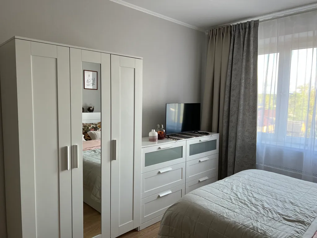 Квартира Уютная квартира в благоустроенном районе с видом на церковь — Лобня