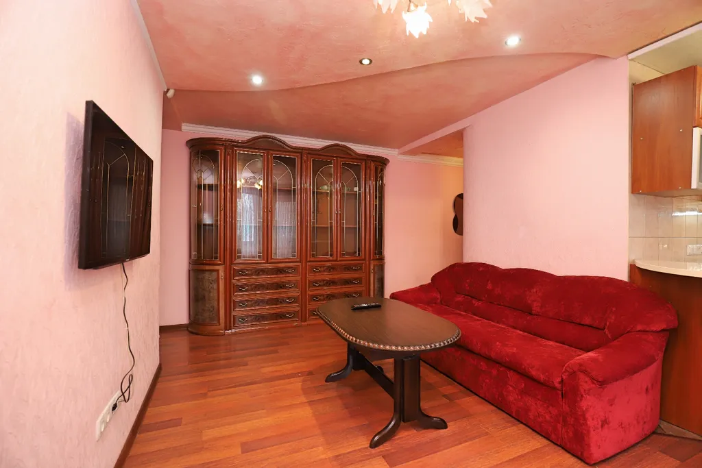 Люкс-квартира в центре — аренда посуточно в Донецк