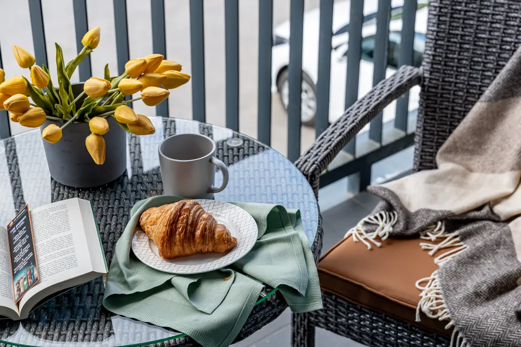 Охта Сьют 11 премиум класса с большим балконом