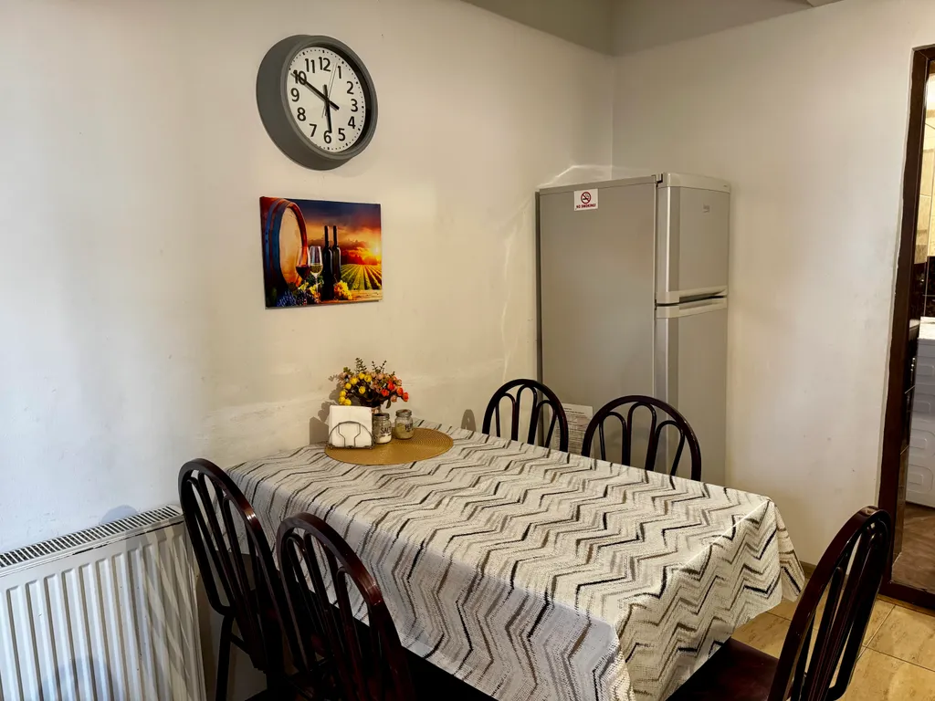 Трёхкомнатные апартаменты в Старом городе с видом на весь Тбилиси