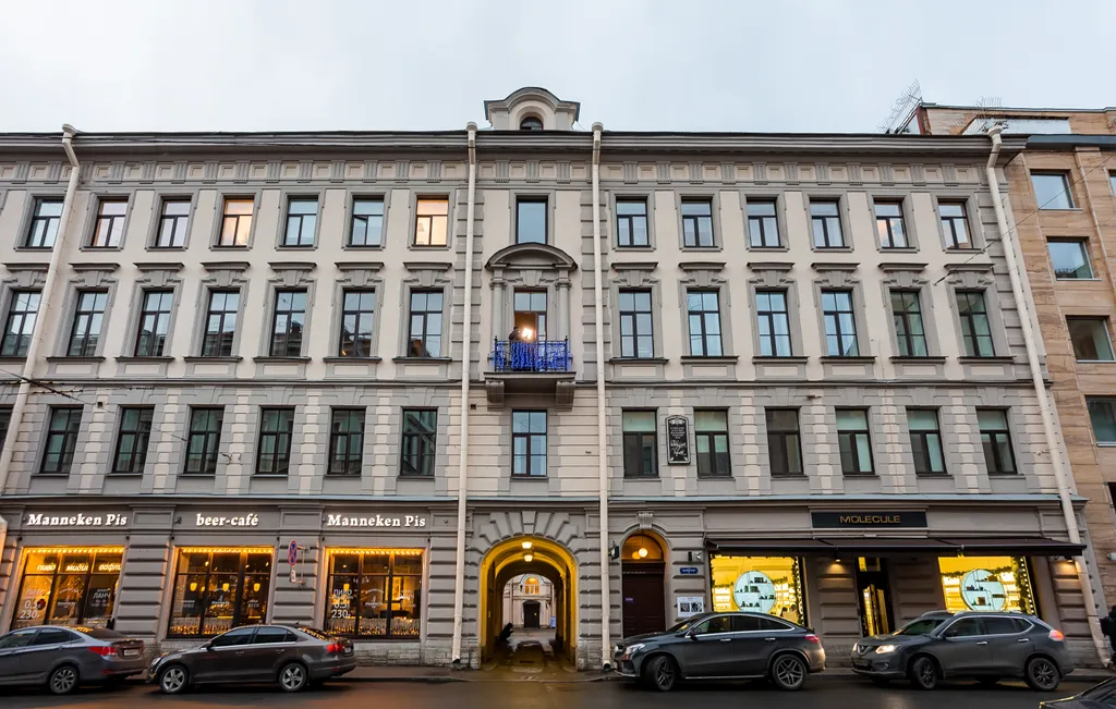 Апартаменты на 5 этаже исторического дома