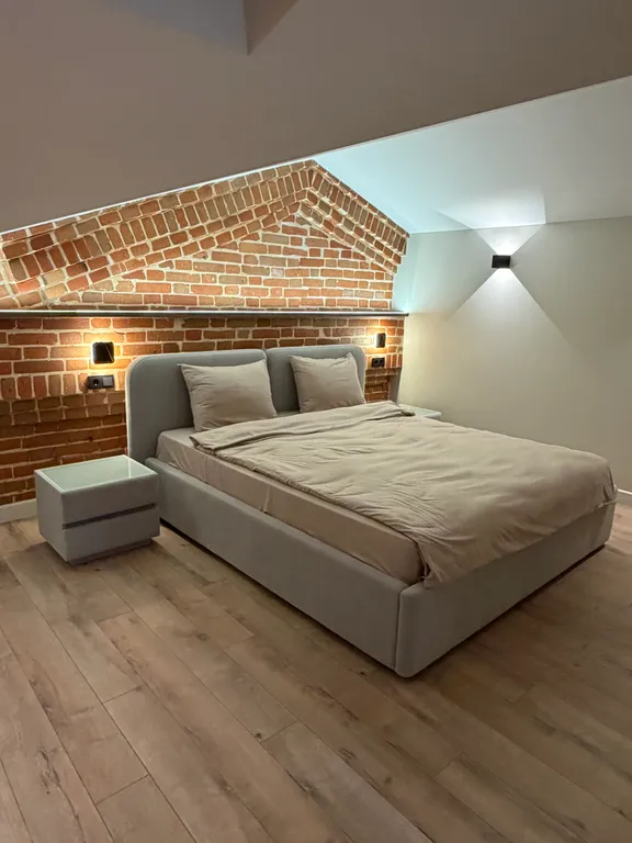 Квартира Сдается впервые Шикарная студия! — аренда посуточно в Саратов