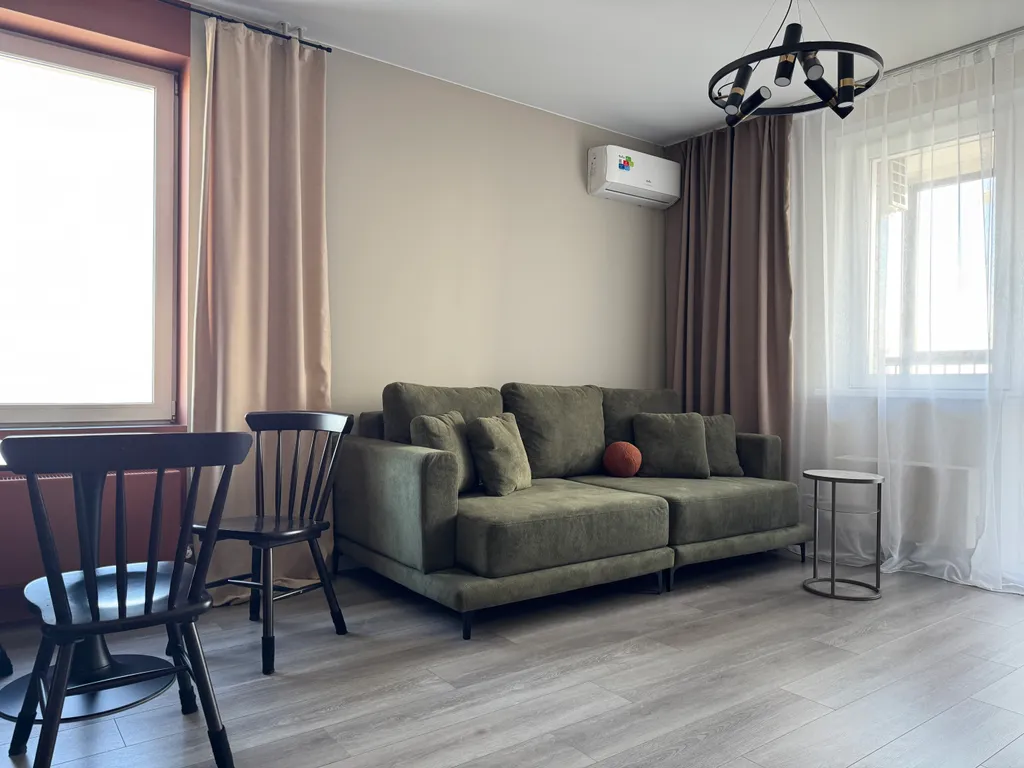 Стильная квартира рядом с ТРЦ Планета